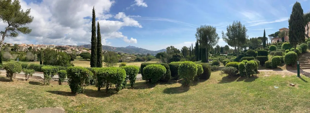 T2 Le Hameau Cap Esterel Drammont Apartmán